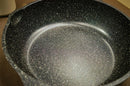 Frigideira Wok TITANIUM Frigigold - Grande - 28 cm - Com Tampa Super Resistente